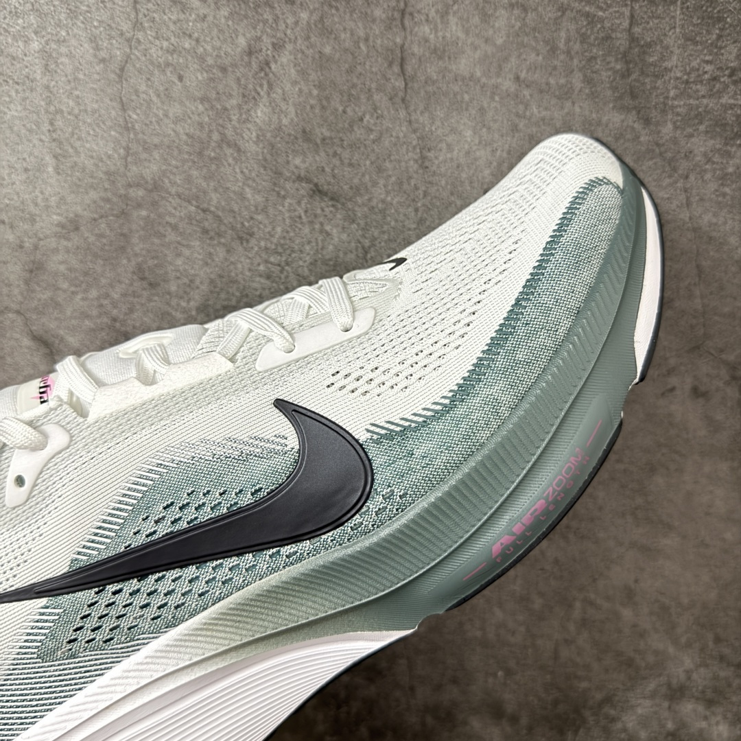 图片[6]-【XE纯原】Nike Air Zoom Pegasus 42 登月42代超级飞马系列马拉松跑步鞋 平台专供 充正品质 之前未流通市场版本 内里嵌入定型海绵 中底搭载前Zoom+全掌React配置 全部原鞋开发打造 所有细节全部同步原版 全新一代拥有 Zoom Air 一如既往的稳定感和流畅感 鞋面采用工程网眼设计 为特定高热区域营造出色透气性 进一步增加鞋面的穿孔数量 让足部能够快速散热 中足搭配 Flywire 飞线 在高速运动时营造舒适稳定的贴合感 内置Zoon气垫加持 动力十足！ 货号：IB1873-110 尺码：39-48.5-选品中心