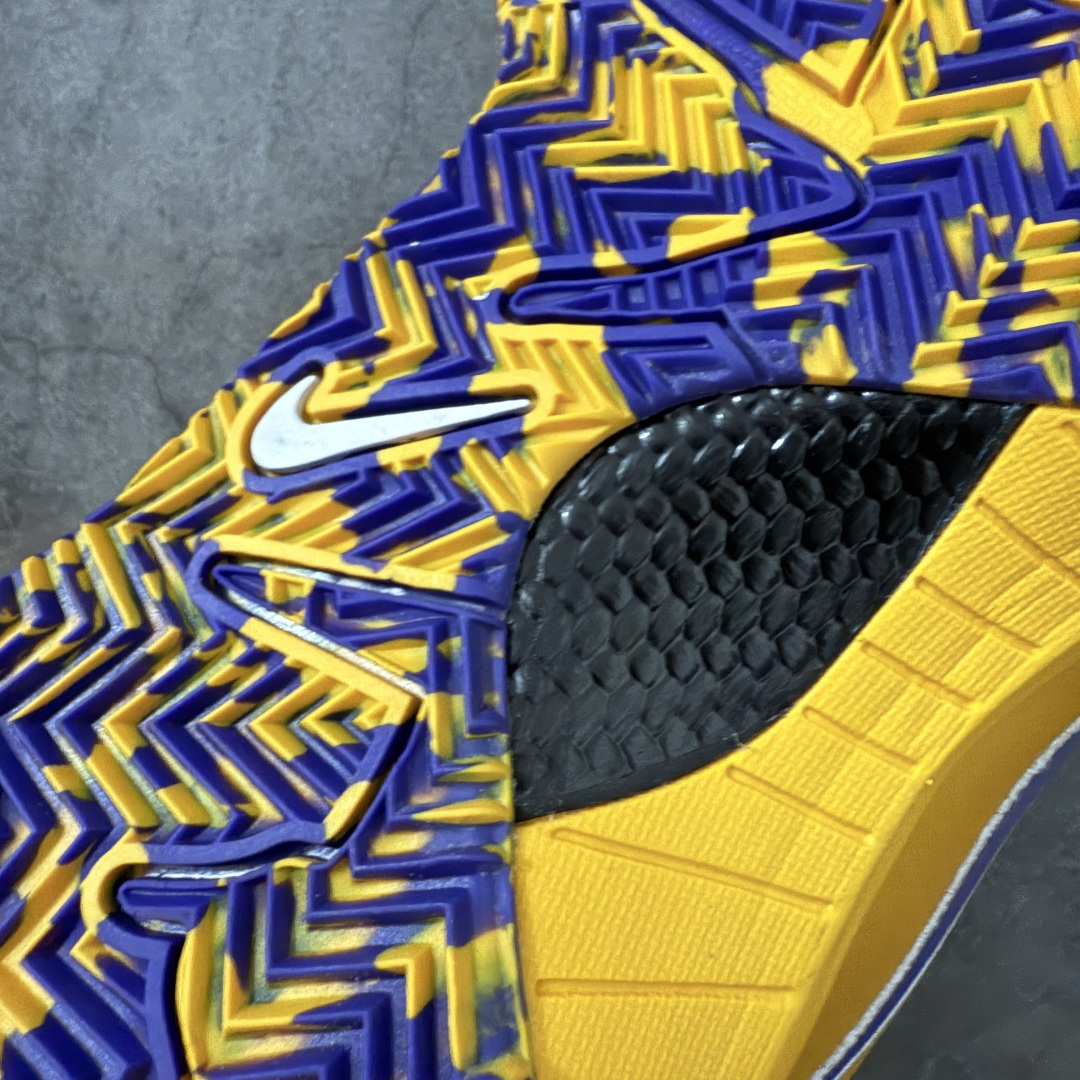 图片[10]-【S2版本】科比4代黄蓝 湖人 Nike Zoom Kobe 4 Protro「Draft Day」Pack盲盒确认款 篮球鞋 货号：IV6585-900 Zoom Turbo气垫➕后掌EVA缓震 实战配置直接拉满 原楦纸板开发 鞋身流线型、后跟塑形 区分土肥圆 原档数据3D打印 鞋面细节匹配原版 全身鞋材卡料色独家定制 唯一正确喷漆SWOOSH NK专利Flyknit飞线科技，给予鞋身足够抗扭矩力 真实底模最大48.5 实战利器 专供海外市场 尺码：40 40.5 41 42 42.5 43 44 44.5 45 46 47.5 48.5 （脚宽、脚胖 建议买大半码）-选品中心