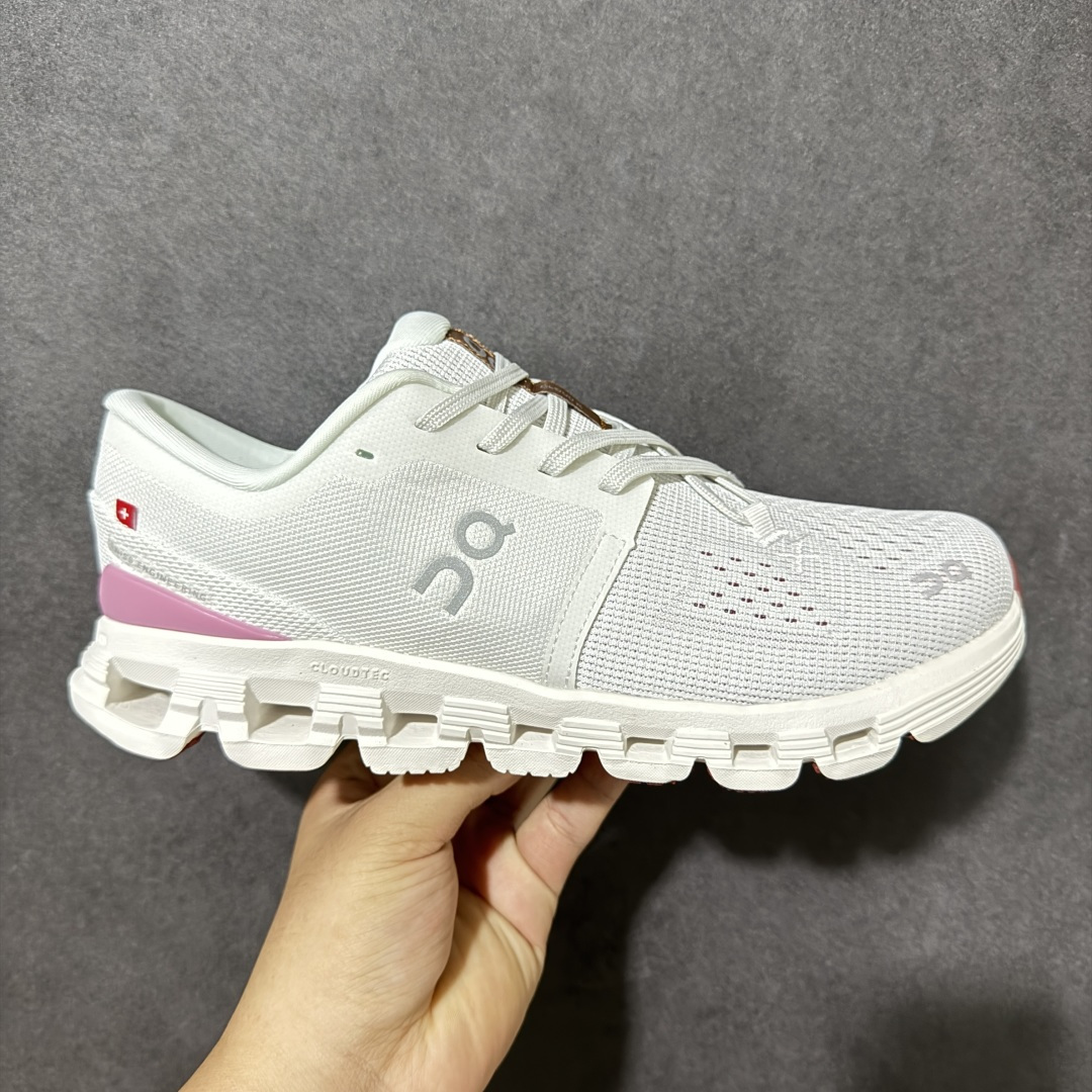 【公司级】On昂跑 Cloud X 4 系列低帮轻量舒适多功能休闲运动鞋 采用工程飞织网布组合再生聚酯纤维鞋面材质搭载独家隐藏速度中板 镂空CloudTec科技 泡棉缓震中底 黑科技跑出圈的时尚运动新宠 货号:3ME30074740 尺码:36.5 37.5 38 38.5 39 40 40.5 41 42 42.5 43 44 45-选品中心