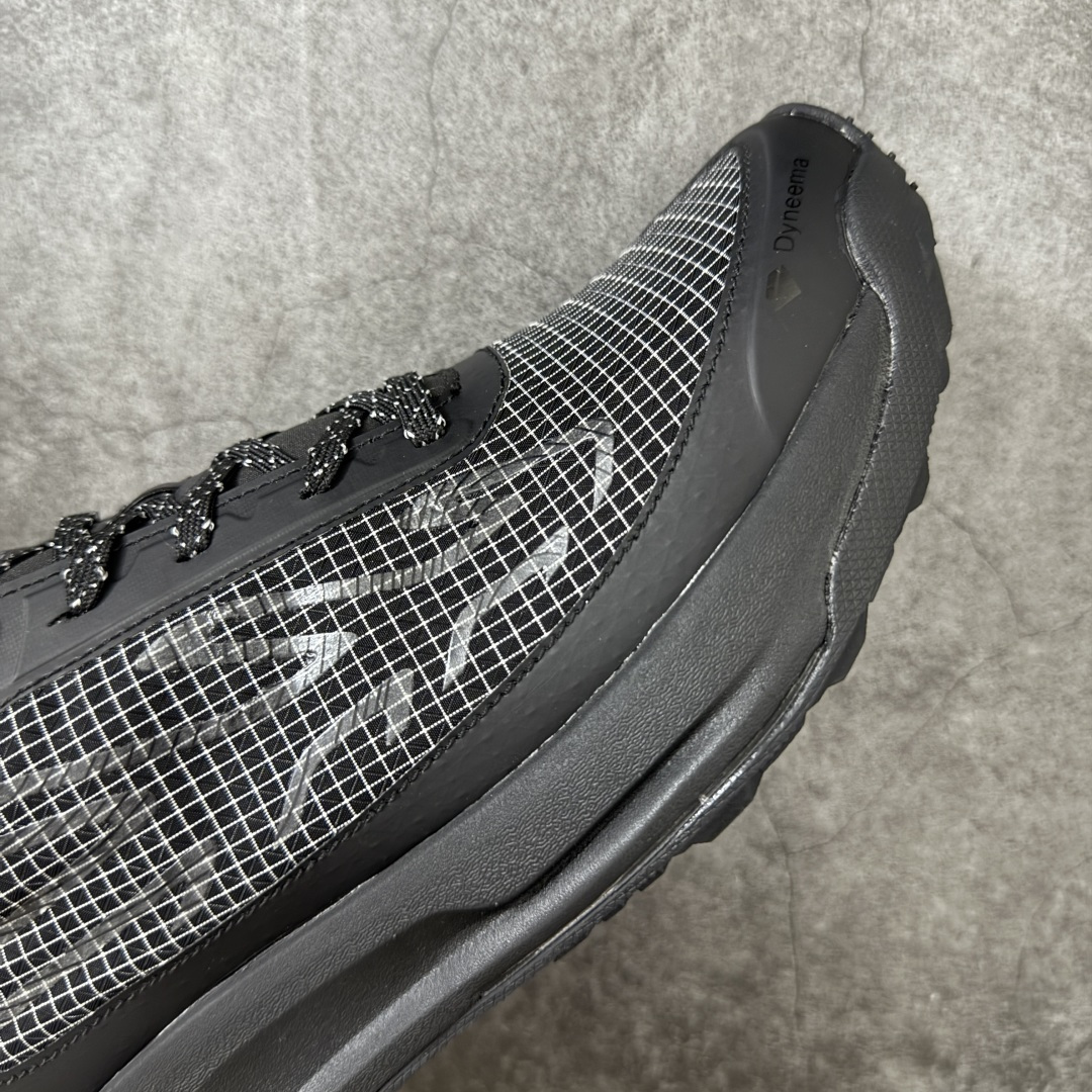 图片[6]-【公司级】可隆KOLON SPORT Egg Lite Dyneema 防撕舒适百搭 低帮 徒步鞋 男女同款 户外机能风的日常通勤款，通勤、周末轻徒步、咖啡馆都合适，搭工装裤+机能马甲就是轻户外look，用户反馈上脚轻快支撑感好，走一天也不累脚，春夏秋三季轻装出行很安逸。 尺码：40 40.5 41 42 42.5 43 44 45-选品中心