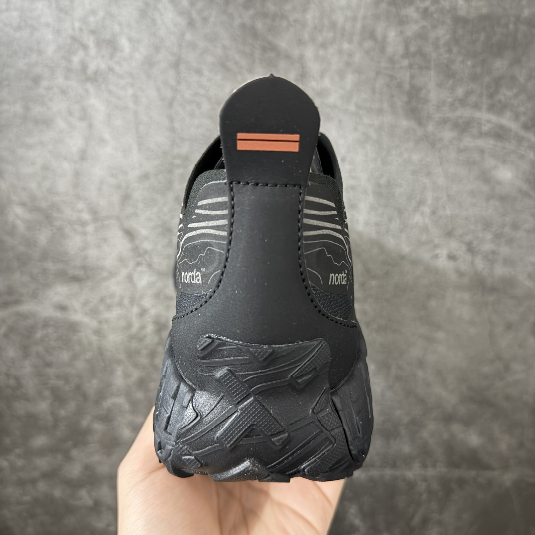 图片[4]-【AY纯原】ZEGNA x NORDA 001 M 杰尼亚 诺达 徒步山地碎石路 越野跑鞋系列！ 全新版本 大厂纯原 NORDA史上最轻量的越野竞速鞋款 Bio-Dyneema生物基纤维鞋面防撕耐磨且疏水，竞速场景减负显著。Vibram Megagrip Elite 超轻竞速大底提供顶级抓地力。100%Arnitel TPEE中底高回弹缓震，长距离脚感持续有力。偏宽鞋楦设计，适配正常足宽. 越野跑休闲跑步最佳选择。 尺码：36-46-选品中心
