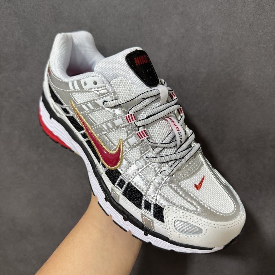 图片[3]-【公司级】Nike P-6000 高颜值跑鞋 又能出街又能跑步！Nike p-6000 女子跑鞋内外侧都用了灰色的钩子，采用透气材料，搭配匠心覆面，再现千禧年代的跑鞋风格，塑就大气外观。鞋款秉承 Nike Pegasus 25 和 2006 的设计风格，缔造街头时尚运动风范，同时带来日常穿着舒适感受 货号：CD6404 102 尺码：36 36.5 37 38 38.5 39 40 40.5 41 42 42-选品中心