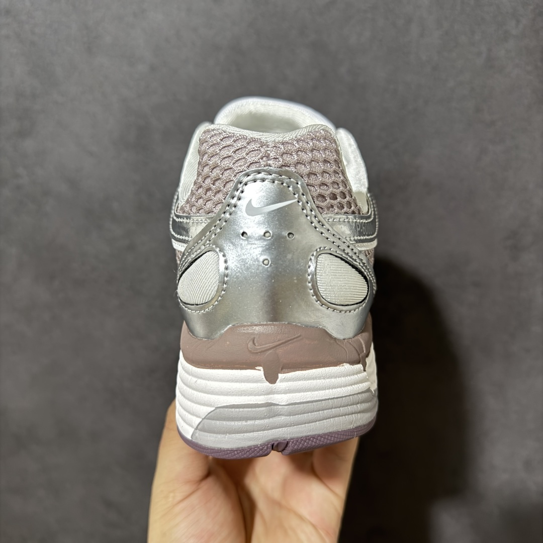 图片[4]-【公司级】Nike P-6000 高颜值跑鞋 又能出街又能跑步！Nike p-6000 女子跑鞋内外侧都用了灰色的钩子，采用透气材料，搭配匠心覆面，再现千禧年代的跑鞋风格，塑就大气外观。鞋款秉承 Nike Pegasus 25 和 2006 的设计风格，缔造街头时尚运动风范，同时带来日常穿着舒适感受 货号：IB4019-019 尺码：36 36.5 37 38 38.5 39 40 40.5 41 42 42-选品中心