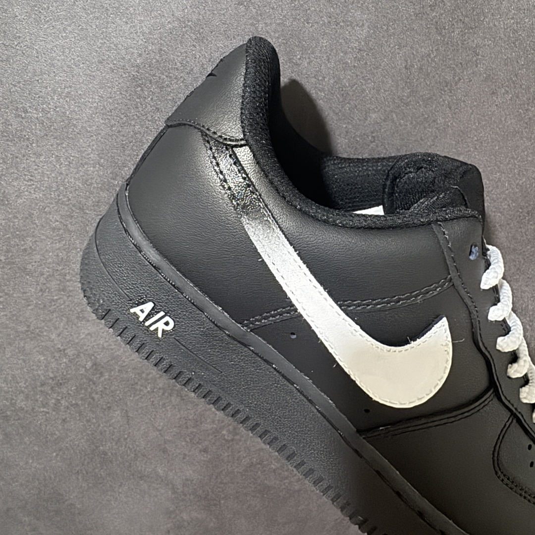 图片[7]-【定制版】手绘涂鸦“墨银序曲”Nike Air Force 1 “Ink Silver Prelude”空军一号定制板鞋 经典空军一号黑底搭配银光Swoosh，黑白撞色高级又利落。哑光黑鞋面质感沉稳，银勾自带细腻光泽，纯白鞋带中和沉闷，街头通勤都能轻松驾驭，上脚低调耐看，百搭不挑穿搭 货号：CW2288-511 尺码： 36 36.5 37.5 38 38.5 39 40 40.5 41 42 42.5 43 44 44.5 45-选品中心