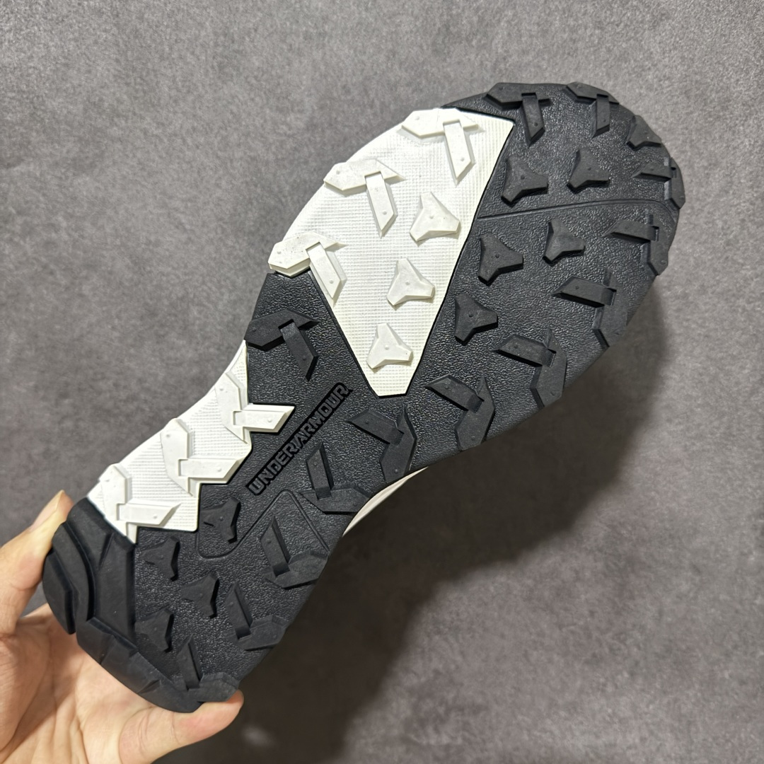 图片[9]-【莞产版本】Under Armour UA安德玛 户外徒步登山鞋 鞋身轻巧透气鞋底采用UNDER ARMOURO®科技 超强抓地加上独特齿花设计让上下坡不打滑 下雨天也不怕打滑专业户外人配专业户外装备 尺码：36-45-选品中心