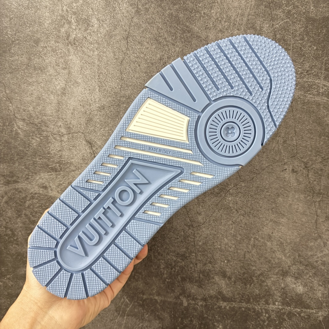图片[9]-【YS纯原】海淘代购品质 Louis Vuitton LV Trainer 低帮休闲板鞋 ✦ 海淘代购同渠道，高端零售外贸充正专供 ✦ 原版购入开发，ZP级全套包装 ✦ 完美楦型，颜色卡位准确 ✦ 大底TPU质感媲美原版，细节同步一致 ✦ 区分市面通货，零瑕疵标准 尺码： 39 40 41 42 43 44 45-选品中心