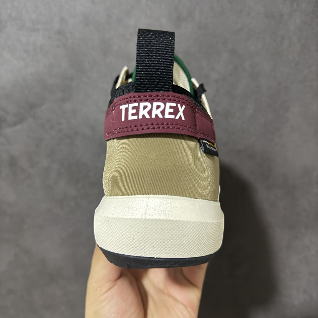图片[4]-【公司级】Adidas Terrex Daroga Cordura 阿迪达斯 户外休闲运动鞋 脚感舒适 旨在适合徒步和野营旅行 搭载舒适鞋面和橡胶外底 旨在为湿滑地面打造 全新官方纯原材料打造 货号：KH6691 尺码：36 36.5 37 38 38.5 39 40 40.5 41 42 42.5 43 44 45-选品中心