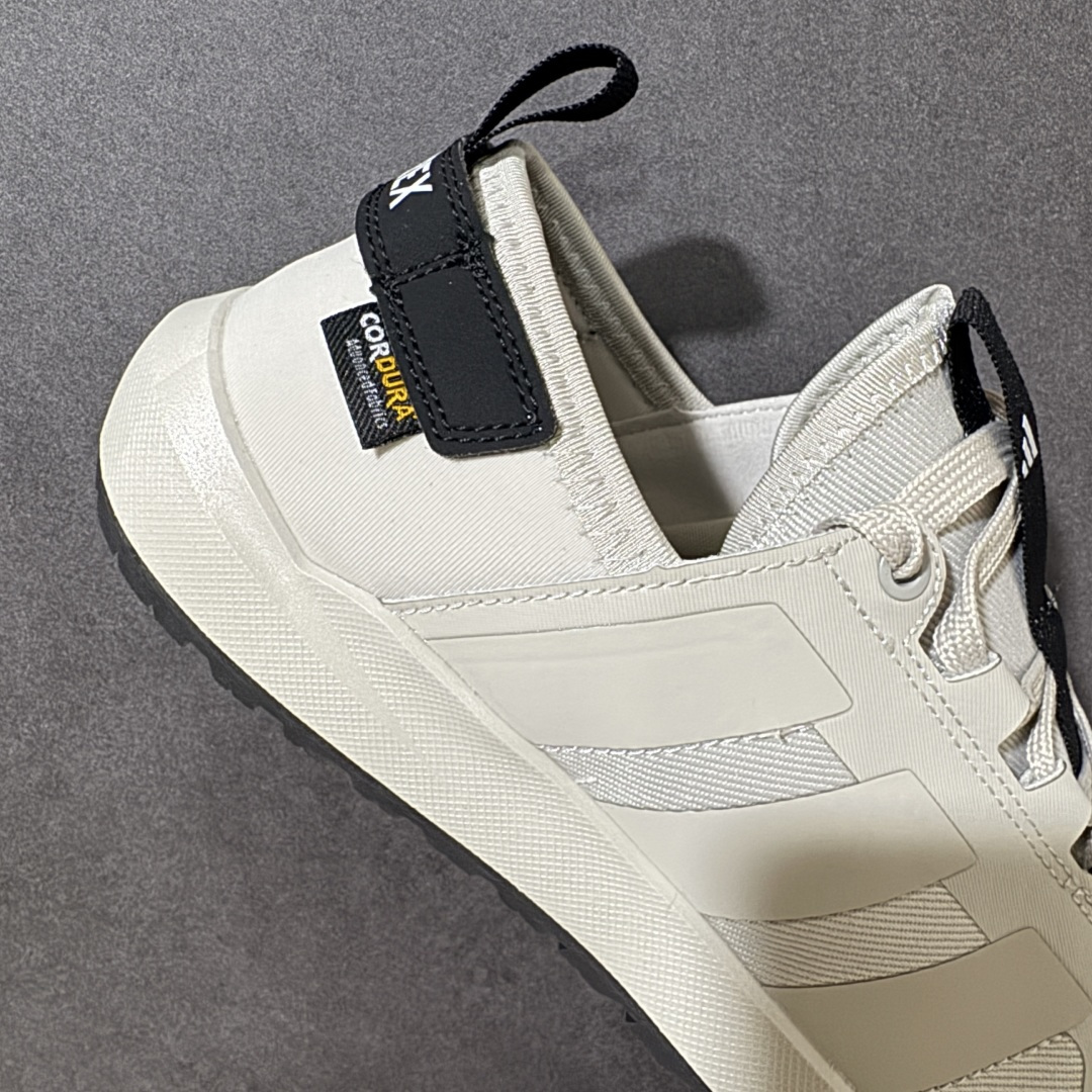 图片[7]-【公司级】Adidas Terrex Daroga Cordura 阿迪达斯 户外休闲运动鞋 脚感舒适 旨在适合徒步和野营旅行 搭载舒适鞋面和橡胶外底 旨在为湿滑地面打造 全新官方纯原材料打造 货号：KH6690 尺码：36 36.5 37 38 38.5 39 40 40.5 41 42 42.5 43 44 45-选品中心