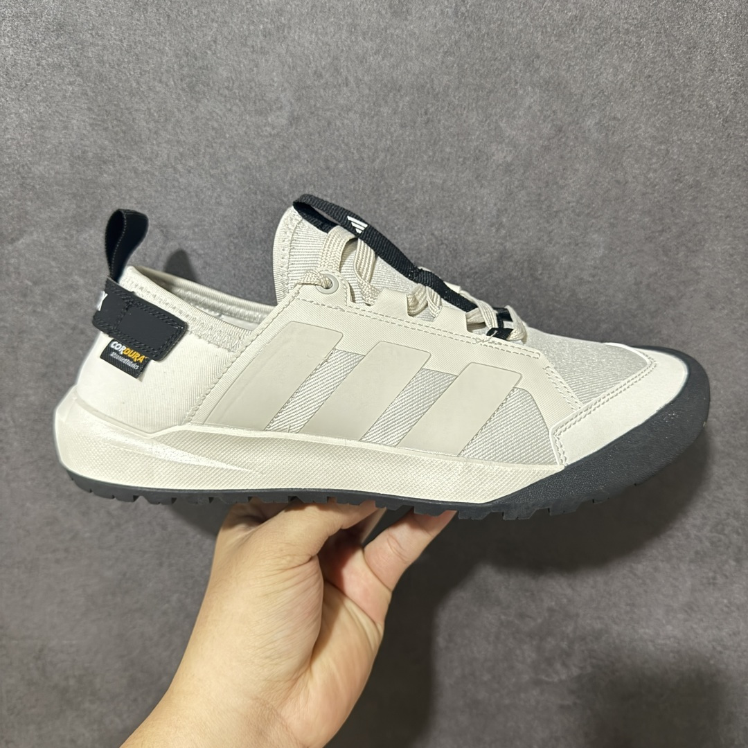 【公司级】Adidas Terrex Daroga Cordura 阿迪达斯 户外休闲运动鞋 脚感舒适 旨在适合徒步和野营旅行 搭载舒适鞋面和橡胶外底 旨在为湿滑地面打造 全新官方纯原材料打造 货号：KH6690 尺码：36 36.5 37 38 38.5 39 40 40.5 41 42 42.5 43 44 45-选品中心