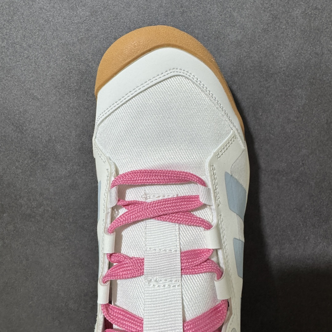 图片[5]-【公司级】Adidas Terrex Daroga Cordura 阿迪达斯 户外休闲运动鞋 脚感舒适 旨在适合徒步和野营旅行 搭载舒适鞋面和橡胶外底 旨在为湿滑地面打造 全新官方纯原材料打造 货号：KZ7681 尺码：36 36.5 37 38 38.5 39 40 40.5 41 42 42.5 43 44 45-选品中心