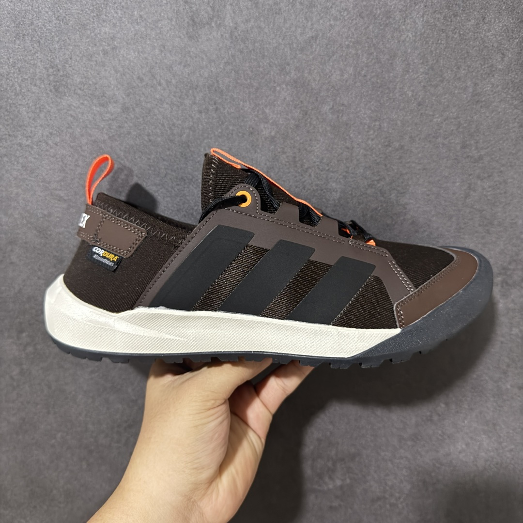 【公司级】Adidas Terrex Daroga Cordura 阿迪达斯 户外休闲运动鞋 脚感舒适 旨在适合徒步和野营旅行 搭载舒适鞋面和橡胶外底 旨在为湿滑地面打造 全新官方纯原材料打造 货号：KH6688 尺码：36 36.5 37 38 38.5 39 40 40.5 41 42 42.5 43 44 45-选品中心