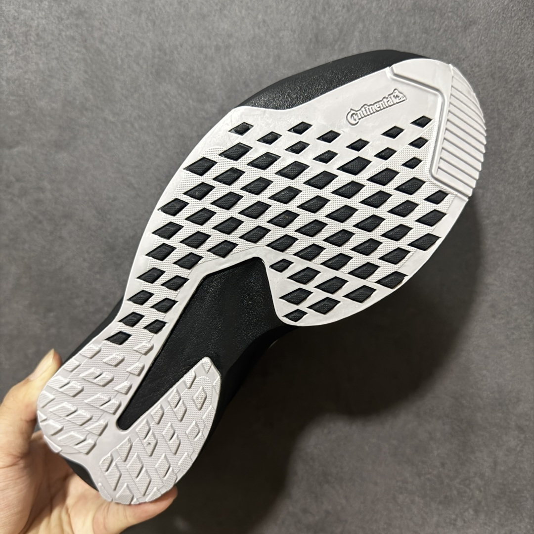 图片[9]-【公司级】Adidas Adizero Pro Evo SL ATR 阿迪达斯 舒适百搭防滑耐磨 低帮 休闲跑步鞋 中底配置方面搭载全掌Lightstrike Pro 鞋面采用透气网面 契合日常训练鞋的定位 外底给到了橡胶 更加防滑耐磨 货号：KI7909 尺码：36 36.5 37 38 38.5 39 40 40.5 41 42 42.5 43 44 45-选品中心