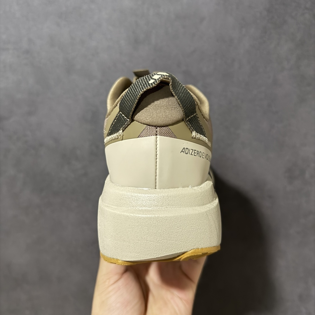 图片[4]-【公司级】Adidas Adizero Pro Evo SL ATR 阿迪达斯 舒适百搭防滑耐磨 低帮 休闲跑步鞋 中底配置方面搭载全掌Lightstrike Pro 鞋面采用透气网面 契合日常训练鞋的定位 外底给到了橡胶 更加防滑耐磨 货号：KI7833 尺码：36 36.5 37 38 38.5 39 40 40.5 41 42 42.5 43 44 45-选品中心