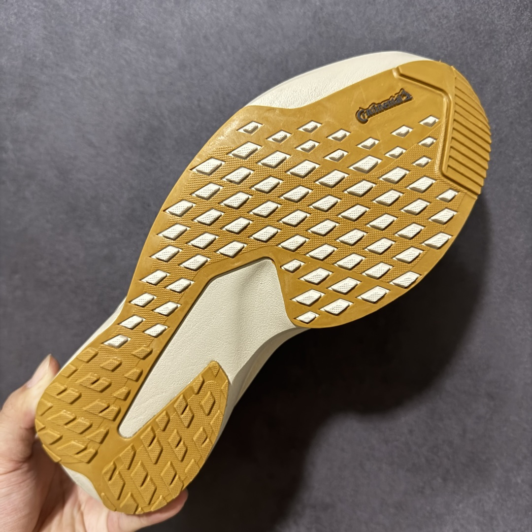 图片[9]-【公司级】Adidas Adizero Pro Evo SL ATR 阿迪达斯 舒适百搭防滑耐磨 低帮 休闲跑步鞋 中底配置方面搭载全掌Lightstrike Pro 鞋面采用透气网面 契合日常训练鞋的定位 外底给到了橡胶 更加防滑耐磨 货号：KI7833 尺码：36 36.5 37 38 38.5 39 40 40.5 41 42 42.5 43 44 45-选品中心