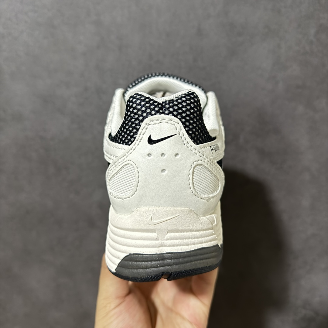图片[4]-【公司级】Nike P-6000 复古休闲 耐克 低帮休闲城市通勤跑步鞋 采用透气网眼布搭配皮革和合成材质覆面 再现早期鞋款外观 活力配色打造时尚外观和运动美学 结合泡棉缓震配置 缔造非凡舒适的日常穿着体验 皮革织物与合成材质组合鞋面 打造舒适支撑效果 货号：IQ8711-101 尺码：36 36.5 37.5 38 38.5 39 40 40.5 41 42 42.5 43 44 45 46-选品中心