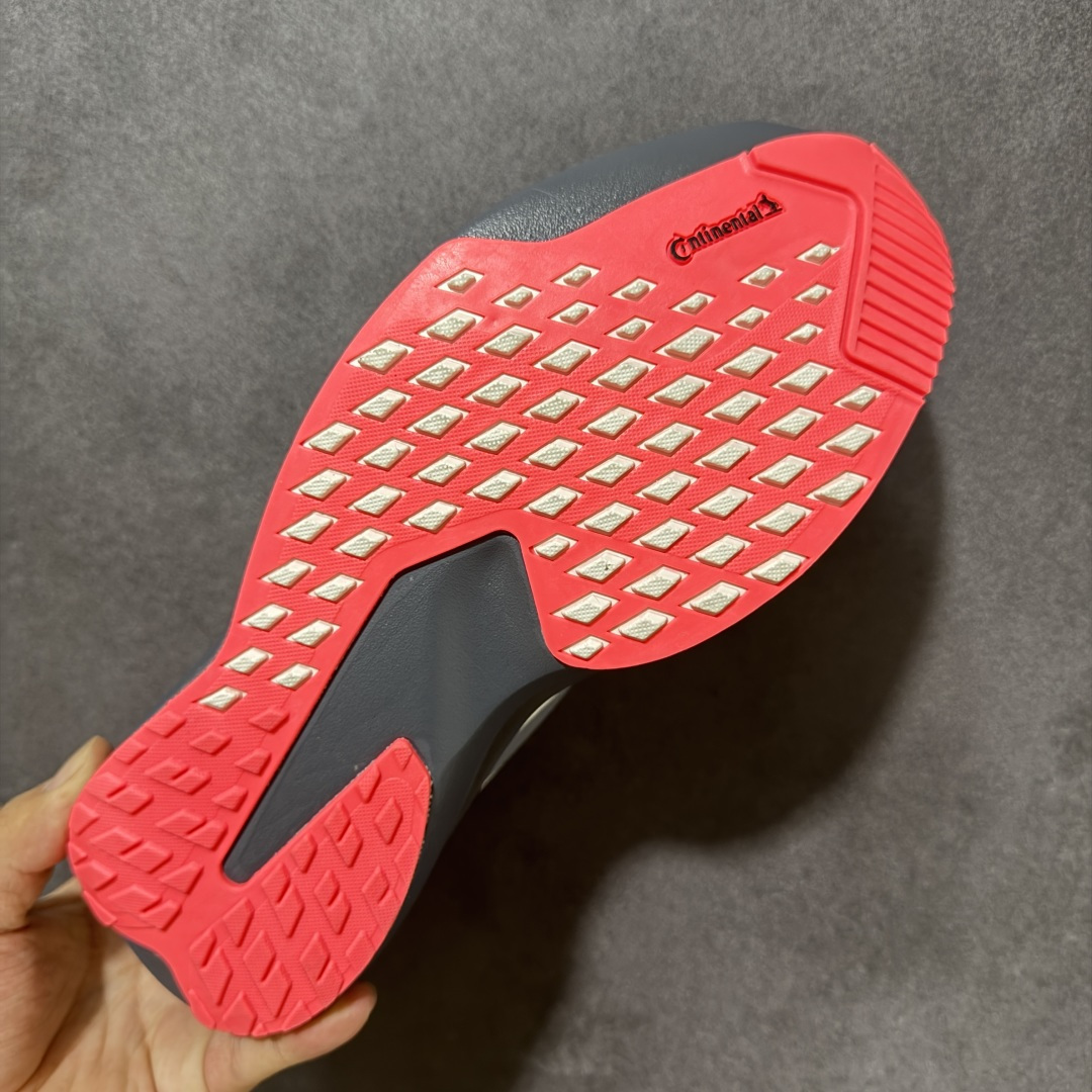 图片[9]-【公司级】Adidas Adizero Pro Evo SL ATR 阿迪达斯 舒适百搭防滑耐磨 低帮 休闲跑步鞋 中底配置方面搭载全掌Lightstrike Pro 鞋面采用透气网面 契合日常训练鞋的定位 外底给到了橡胶 更加防滑耐磨 货号：KI7830 尺码：36 36.5 37 38 38.5 39 40 40.5 41 42 42.5 43 44 45-选品中心