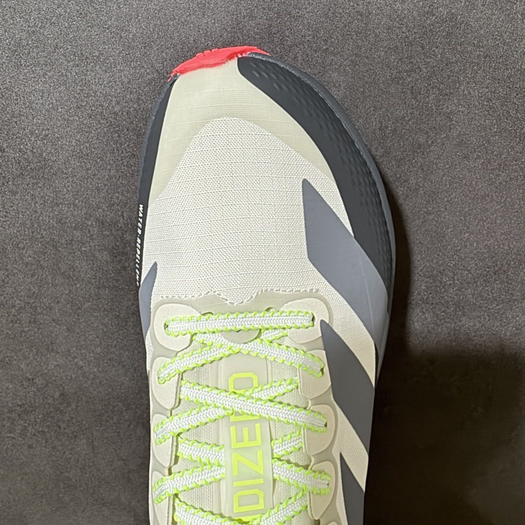 图片[5]-【公司级】Adidas Adizero Pro Evo SL ATR 阿迪达斯 舒适百搭防滑耐磨 低帮 休闲跑步鞋 中底配置方面搭载全掌Lightstrike Pro 鞋面采用透气网面 契合日常训练鞋的定位 外底给到了橡胶 更加防滑耐磨 货号：KI7830 尺码：36 36.5 37 38 38.5 39 40 40.5 41 42 42.5 43 44 45-选品中心