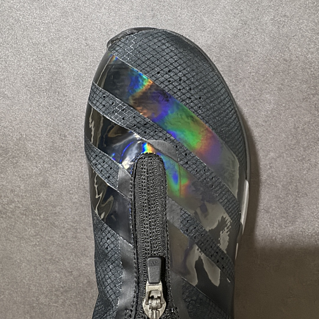 图片[5]-【公司级】阿迪达斯 ADIDAS ADIZERO EVO SL 运动舒适防滑耐磨 低帮跑步鞋 内置碳板 阿迪达斯革新力作!「破纪录轻跑鞋」adiZero Adios Pro EVO 极致轻盈的Lightweight Upper设计,带来近乎裸足的舒适体验。中底采用尖端科技，Lightstrike Pro材料经过精细调校，实现卓越缓震与轻量化的完美结合。#科技与时尚的融合 #阿迪达斯adidas #宝藏鞋子阿迪达斯 #今天只晒鞋 #潮鞋新品体验官 #那些年，那些鞋 #入秋换季先换鞋。 货号：KH7789 尺码： 36 36⅔ 37⅓ 38 38⅔ 39⅓ 40 40⅔ 41⅓ 42 42⅔ 43⅓ 44 45-选品中心