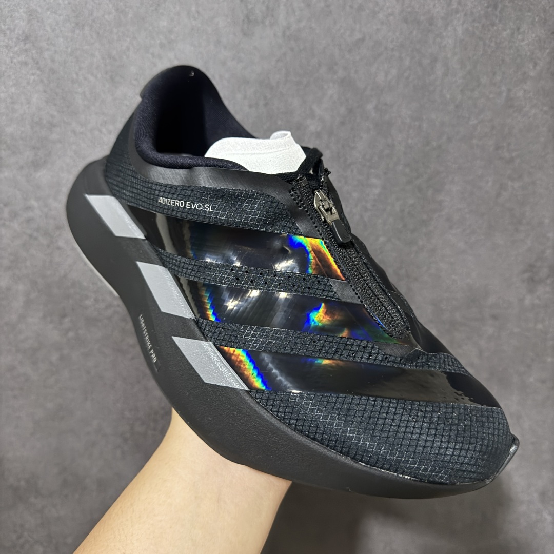 图片[3]-【公司级】阿迪达斯 ADIDAS ADIZERO EVO SL 运动舒适防滑耐磨 低帮跑步鞋 内置碳板 阿迪达斯革新力作!「破纪录轻跑鞋」adiZero Adios Pro EVO 极致轻盈的Lightweight Upper设计,带来近乎裸足的舒适体验。中底采用尖端科技，Lightstrike Pro材料经过精细调校，实现卓越缓震与轻量化的完美结合。#科技与时尚的融合 #阿迪达斯adidas #宝藏鞋子阿迪达斯 #今天只晒鞋 #潮鞋新品体验官 #那些年，那些鞋 #入秋换季先换鞋。 货号：KH7789 尺码： 36 36⅔ 37⅓ 38 38⅔ 39⅓ 40 40⅔ 41⅓ 42 42⅔ 43⅓ 44 45-选品中心