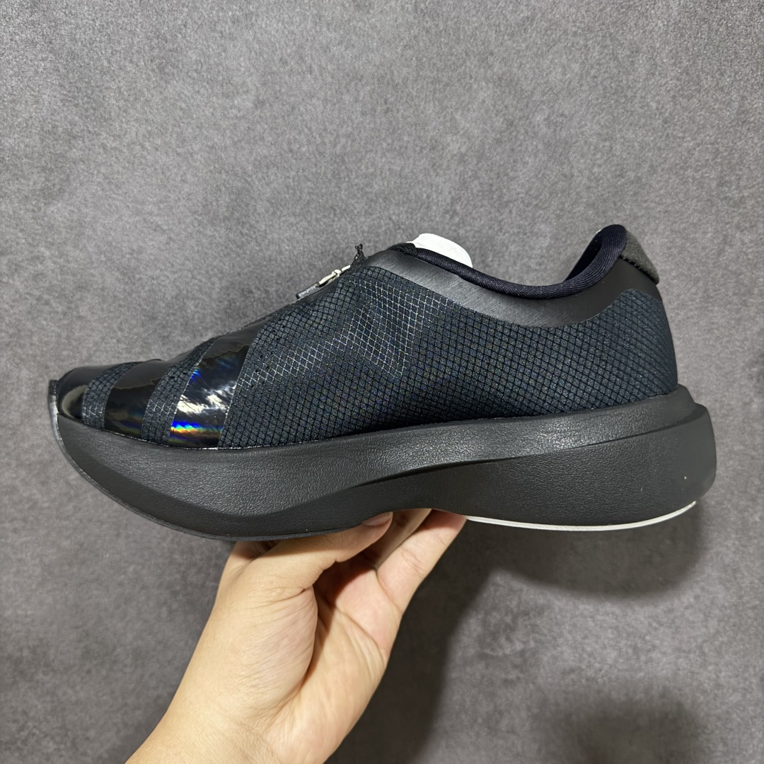 图片[2]-【公司级】阿迪达斯 ADIDAS ADIZERO EVO SL 运动舒适防滑耐磨 低帮跑步鞋 内置碳板 阿迪达斯革新力作!「破纪录轻跑鞋」adiZero Adios Pro EVO 极致轻盈的Lightweight Upper设计,带来近乎裸足的舒适体验。中底采用尖端科技，Lightstrike Pro材料经过精细调校，实现卓越缓震与轻量化的完美结合。#科技与时尚的融合 #阿迪达斯adidas #宝藏鞋子阿迪达斯 #今天只晒鞋 #潮鞋新品体验官 #那些年，那些鞋 #入秋换季先换鞋。 货号：KH7789 尺码： 36 36⅔ 37⅓ 38 38⅔ 39⅓ 40 40⅔ 41⅓ 42 42⅔ 43⅓ 44 45-选品中心