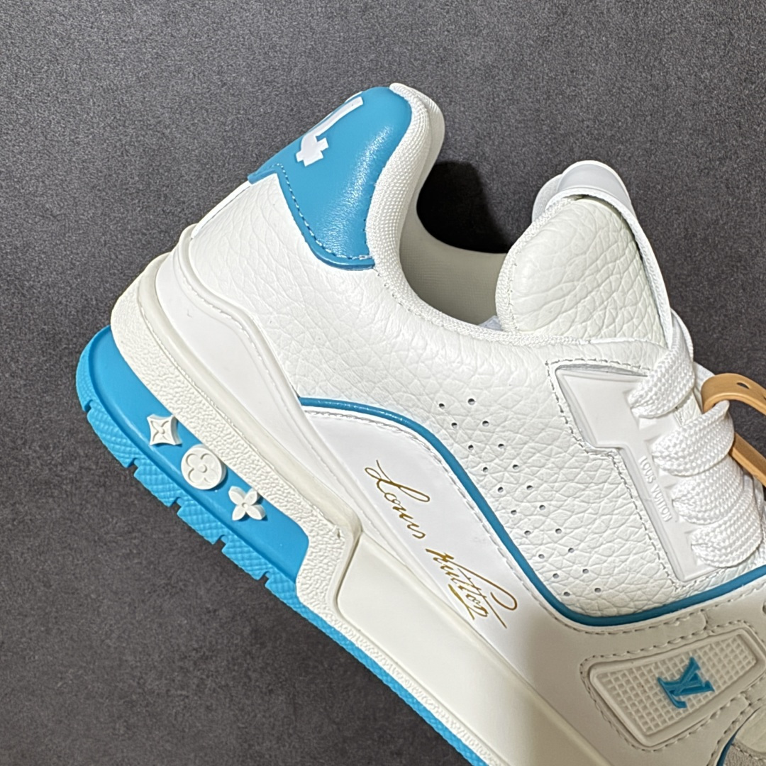 图片[7]-【公司级】Louis Vuitton Trainer Sneaker Low 路易威登 休闲运动文化百搭板鞋 舒适防滑底和百搭性霸屏整个时尚娱乐圈 细节调整完美主义 鞋面采用柔软皮革鞋面 独家开模大底 侧边采用3D打印标志性Logo 尽显贵族时尚气息 配带正品全套包装 尺码：35-47-选品中心