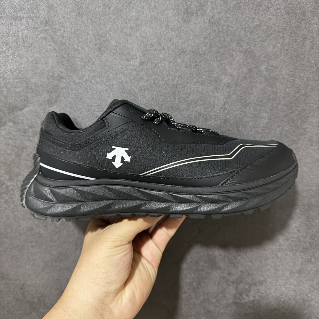 【公司级】迪桑特DESCENTE Terrain D 柔软舒适 低帮 生活休闲鞋 货号：SQ323LCR92 尺码：36-45-选品中心