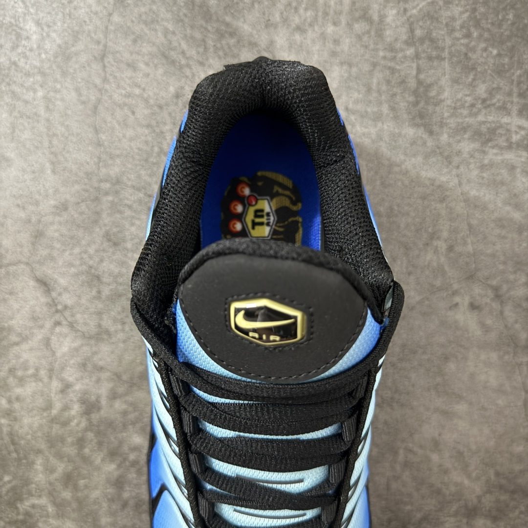 图片[8]-【TK纯原版】Nike Air Max Plus TN气垫系列跑鞋 DX0755-001 全新一比一高端版本 真正的市场T1品质 更多配色陆续出货 真正的用心研发 一点一点抠出来的 品质 品控细节 随便闭眼对比市场任何版本 全套原纸板楦头开发 完美呈现版型 工艺流程均与原鞋保持一致 Turned Air 中底缓震技术 鞋面弧度与大底弧度一致 鞋头正确TPU材质 鞋面高频TPU材质1.0厚度 原鞋一致层次感 超越公司货的品控标准 多道QC质检 货号： 尺码： 40.5 41 42 42.5 43 44 44.5 45 46 47.5 48.5-选品中心