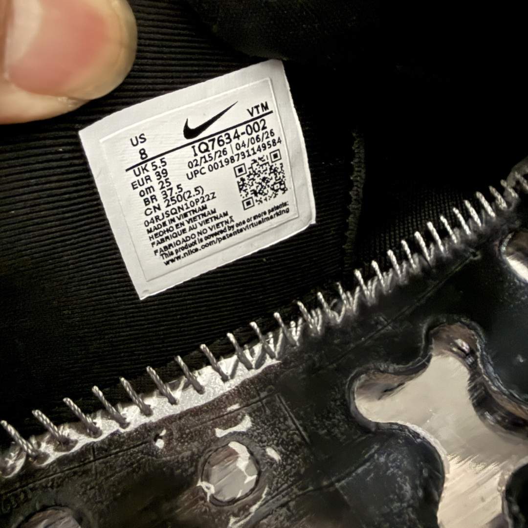 图片[13]-【升级版】NK AIR LIQUID MAX 2026S 毒箭蛙新款气垫跑步鞋 红黑金 IQ7634-002 目前市场最优版本 超弹气垫大底，上脚踩云感直接拉满 日常出街或者运动穿都超有活力，低调又带点潮酷感！ 尺码：36 36.5 37.5 38 38.5 39 40 40.5 41 42 42.5 43 44 44.5 45 46-选品中心