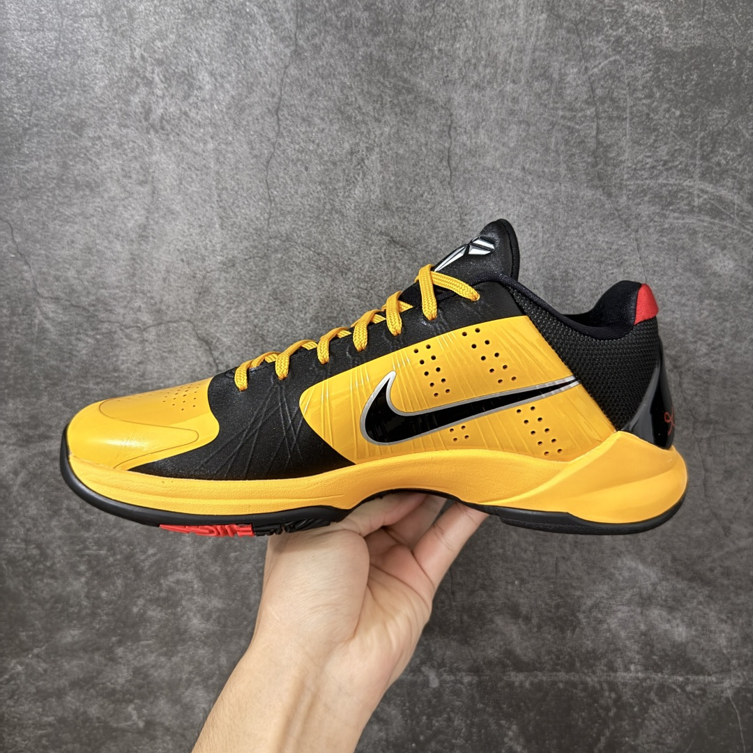 图片[2]-顶级纯原【GX绿x版本】NK Zoom Kobe V 科比5代复刻实战运动低帮文化篮球鞋 黑黄李小龙 CD4991-700 完美复刻公司 实战配置直接拉满 原楦纸板开发 鞋身流线型、后跟塑形 区分土肥圆 原厂针织鞋面一针一线匹配原版 全身鞋材卡料色独家定制 唯一万针立体刺绣SWOOSH 真实底模最大50.5 实战利器 专供海外市场 独立原厂模具 首批不拼图大几率过验 亲测已过 支持各种高强度实战 无需担心 补货周期极长 脚宽建议买大半码 科比系列前掌偏窄 支持七天无理由退换 尺码： 40 40.5 41 42 42.5 43 44 44.5 45 46 47.5 48.5 49 50.5-选品中心