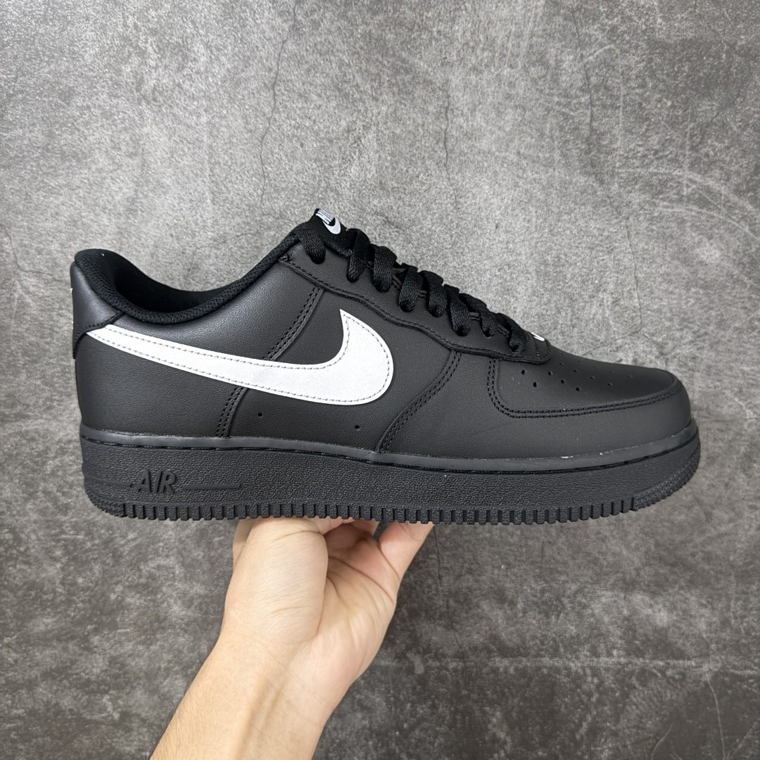 【LN纯原版】NK Air Force 1 Low \'07 空军一号低帮经典板鞋 黑白 FZ0627-010 顶级空军 原厂皮料 升级版 市场独一档 超高清洁度裁片 皮料质感肉眼可见 细节吊打市场其他代号版本 天花板级别 全鞋电脑针车 工整有序 原厂港宝加持完美还原灵魂版型 原盒原配从里到外百分百还原 原厂全头层原厂皮料 原标原盒 内置Sole气垫 中底白色背胶 中底划线 已经无限的接近公司 原厂楦头 原厂刺绣 后跟弧度修正 正确中底四线防伪 尺码：36 36.5 37.5 38 38.5 39 40 40.5 41 42 42.5 43 44 44.5 45 46-选品中心