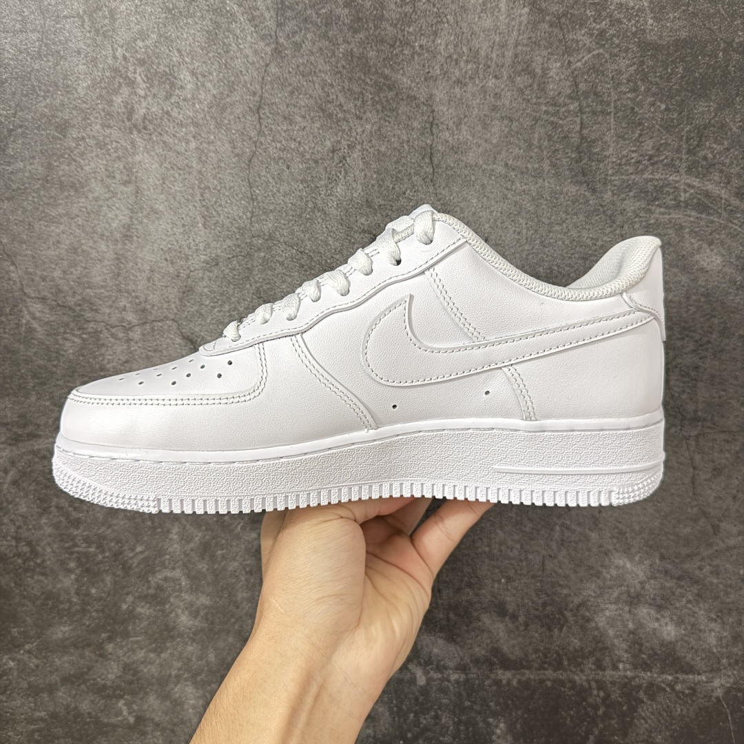 图片[2]-【LN纯原版】NK Air Force 1 Low \’07 空军一号低帮经典板鞋 纯白 CW2288-111 顶级空军 原厂皮料 升级版 市场独一档 超高清洁度裁片 皮料质感肉眼可见 细节吊打市场其他代号版本 天花板级别 全鞋电脑针车 工整有序 原厂港宝加持完美还原灵魂版型 原盒原配从里到外百分百还原 原厂全头层原厂皮料 原标原盒 内置Sole气垫 中底白色背胶 中底划线 已经无限的接近公司 原厂楦头 原厂刺绣 后跟弧度修正 正确中底四线防伪 尺码：36 36.5 37.5 38 38.5 39 40 40.5 41 42 42.5 43 44 44.5 45 46-选品中心