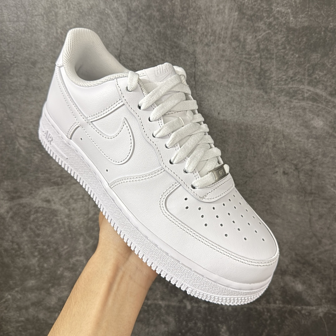 图片[3]-【LN纯原版】NK Air Force 1 Low \’07 空军一号低帮经典板鞋 纯白 CW2288-111 顶级空军 原厂皮料 升级版 市场独一档 超高清洁度裁片 皮料质感肉眼可见 细节吊打市场其他代号版本 天花板级别 全鞋电脑针车 工整有序 原厂港宝加持完美还原灵魂版型 原盒原配从里到外百分百还原 原厂全头层原厂皮料 原标原盒 内置Sole气垫 中底白色背胶 中底划线 已经无限的接近公司 原厂楦头 原厂刺绣 后跟弧度修正 正确中底四线防伪 尺码：36 36.5 37.5 38 38.5 39 40 40.5 41 42 42.5 43 44 44.5 45 46-选品中心