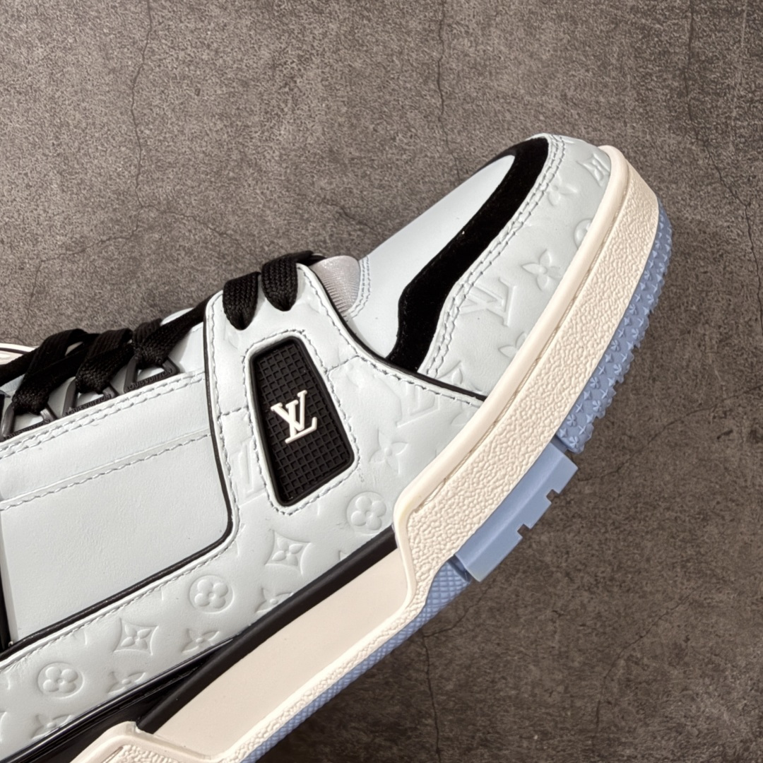 图片[6]-【YS纯原】海淘代购品质 Louis Vuitton LV Trainer 低帮休闲板鞋 ✦ 海淘代购同渠道，高端零售外贸充正专供 ✦ 原版购入开发，ZP级全套包装 ✦ 完美楦型，颜色卡位准确 ✦ 大底TPU质感媲美原版，细节同步一致 ✦ 区分市面通货，零瑕疵标准 尺码： 39 40 41 42 43 44 45-选品中心