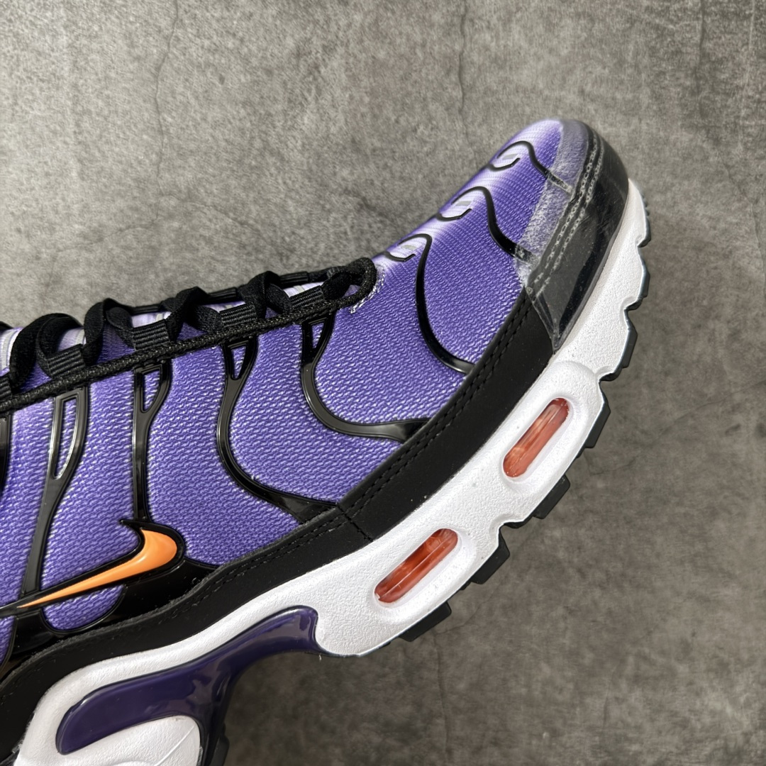 图片[6]-【TK纯原版】Nike Air Max Plus TN气垫系列跑鞋 DX0755-500 全新一比一高端版本 真正的市场T1品质 更多配色陆续出货 真正的用心研发 一点一点抠出来的 品质 品控细节 随便闭眼对比市场任何版本 全套原纸板楦头开发 完美呈现版型 工艺流程均与原鞋保持一致 Turned Air 中底缓震技术 鞋面弧度与大底弧度一致 鞋头正确TPU材质 鞋面高频TPU材质1.0厚度 原鞋一致层次感 超越公司货的品控标准 多道QC质检 货号： 尺码： 40.5 41 42 42.5 43 44 44.5 45 46 47.5 48.5-选品中心