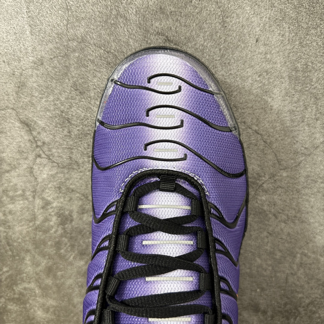 图片[5]-【TK纯原版】Nike Air Max Plus TN气垫系列跑鞋 DX0755-500 全新一比一高端版本 真正的市场T1品质 更多配色陆续出货 真正的用心研发 一点一点抠出来的 品质 品控细节 随便闭眼对比市场任何版本 全套原纸板楦头开发 完美呈现版型 工艺流程均与原鞋保持一致 Turned Air 中底缓震技术 鞋面弧度与大底弧度一致 鞋头正确TPU材质 鞋面高频TPU材质1.0厚度 原鞋一致层次感 超越公司货的品控标准 多道QC质检 货号： 尺码： 40.5 41 42 42.5 43 44 44.5 45 46 47.5 48.5-选品中心