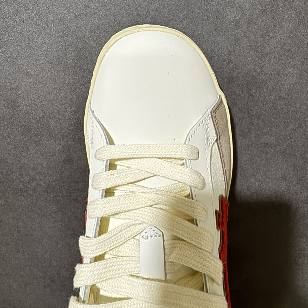 图片[5]-【公司级】普瑞米亚达 Premiata Lander Trainers 兰诺系列米字复古百搭休闲运动板鞋 premiata是意大利品牌PREMIATA依据国际高标准，使用意大利面料和精致皮革制做运动鞋，此外，根据不同的型号，采用世界各地优质技术供应商提供的鞋底。PREMIATA致力于将传统制鞋方法，以及高科技研发成果融入鞋履设计中。这个创立于1885年的制鞋品牌，通过对历史进行现代演绎，以极度热忱和无限创意打造出一款款鞋履作品，是顶级意大利手工艺代表。 普瑞米亚达意大利名品百年历史，所有工艺全手工打造，米“字一样的LOGO简称米字鞋。完美的融合了传统的制鞋方法和高科技研发成果，设计出了独具特色的外观，打造出了完全贴合人们脚型的鞋履。上脚舒适美… ❶面料：原版定制牛皮➕牛猄 ❷内里：原版定制羊皮 ❸垫脚：原版羊皮注塑成型 ❹大底：原版开模PU发泡大底 ❺包装：原版全套包装 货号：491514-W1EB7-1053 尺码：36-45没半码-选品中心