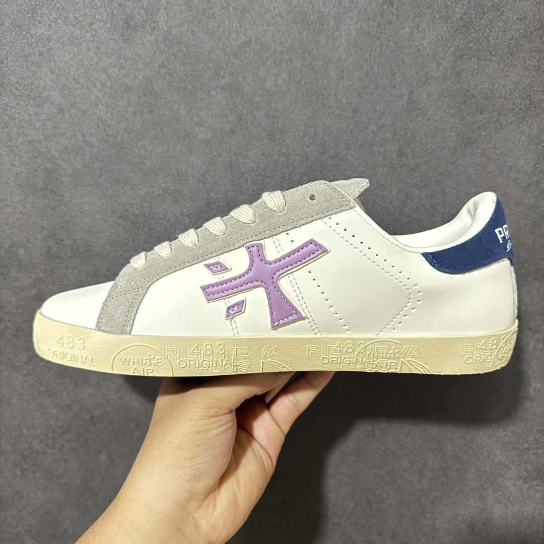 图片[2]-【公司级】普瑞米亚达 Premiata Lander Trainers 兰诺系列米字复古百搭休闲运动板鞋 premiata是意大利品牌PREMIATA依据国际高标准，使用意大利面料和精致皮革制做运动鞋，此外，根据不同的型号，采用世界各地优质技术供应商提供的鞋底。PREMIATA致力于将传统制鞋方法，以及高科技研发成果融入鞋履设计中。这个创立于1885年的制鞋品牌，通过对历史进行现代演绎，以极度热忱和无限创意打造出一款款鞋履作品，是顶级意大利手工艺代表。 普瑞米亚达意大利名品百年历史，所有工艺全手工打造，米“字一样的LOGO简称米字鞋。完美的融合了传统的制鞋方法和高科技研发成果，设计出了独具特色的外观，打造出了完全贴合人们脚型的鞋履。上脚舒适美… ❶面料：原版定制牛皮➕牛猄 ❷内里：原版定制羊皮 ❸垫脚：原版羊皮注塑成型 ❹大底：原版开模PU发泡大底 ❺包装：原版全套包装 货号：491514-W1EB7-1053 尺码：36-45没半码-选品中心