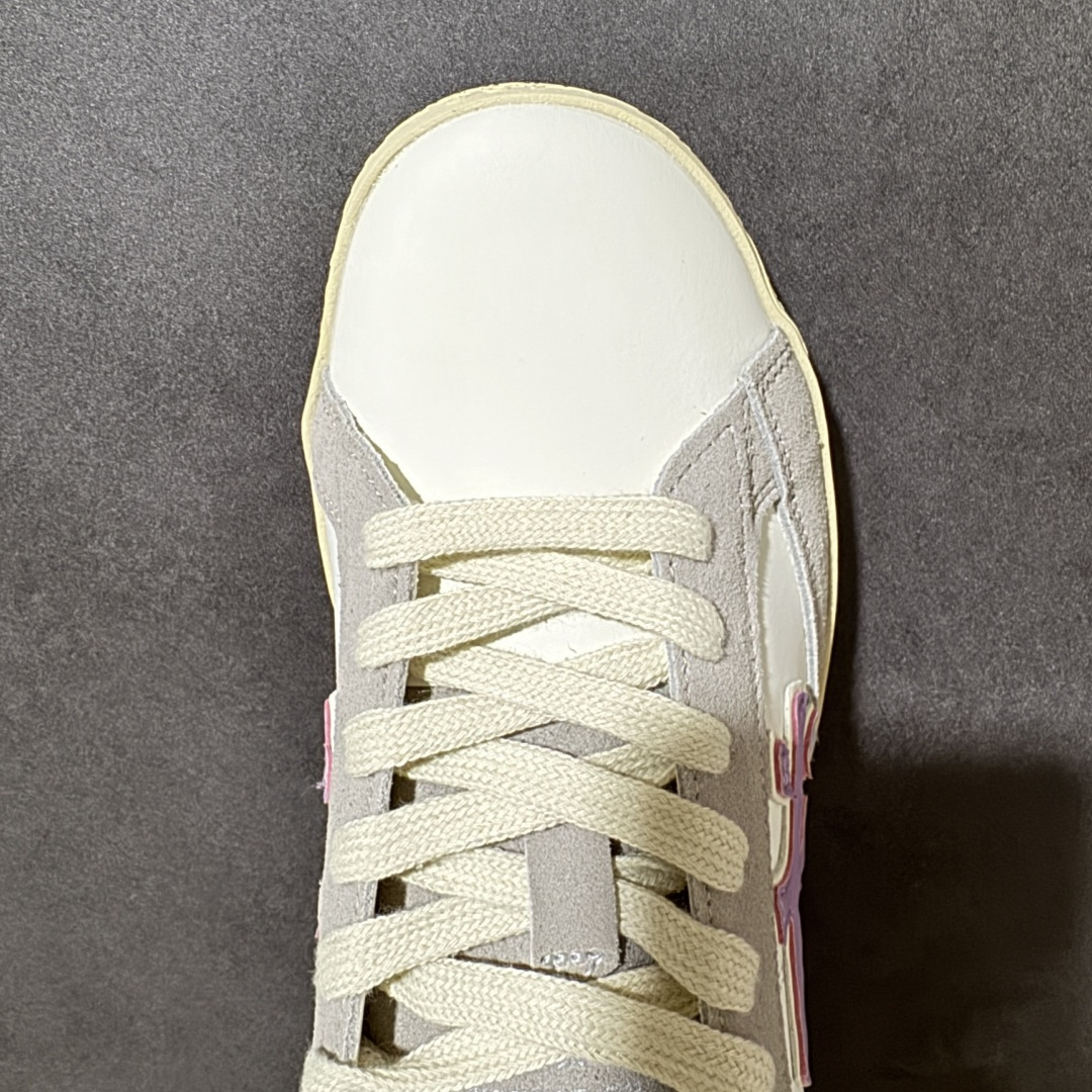 图片[5]-【公司级】普瑞米亚达 Premiata Lander Trainers 兰诺系列米字复古百搭休闲运动板鞋 premiata是意大利品牌PREMIATA依据国际高标准，使用意大利面料和精致皮革制做运动鞋，此外，根据不同的型号，采用世界各地优质技术供应商提供的鞋底。PREMIATA致力于将传统制鞋方法，以及高科技研发成果融入鞋履设计中。这个创立于1885年的制鞋品牌，通过对历史进行现代演绎，以极度热忱和无限创意打造出一款款鞋履作品，是顶级意大利手工艺代表。 普瑞米亚达意大利名品百年历史，所有工艺全手工打造，米“字一样的LOGO简称米字鞋。完美的融合了传统的制鞋方法和高科技研发成果，设计出了独具特色的外观，打造出了完全贴合人们脚型的鞋履。上脚舒适美… ❶面料：原版定制牛皮➕牛猄 ❷内里：原版定制羊皮 ❸垫脚：原版羊皮注塑成型 ❹大底：原版开模PU发泡大底 ❺包装：原版全套包装 货号：491514-W1EB7-1053 尺码：36-45没半码-选品中心