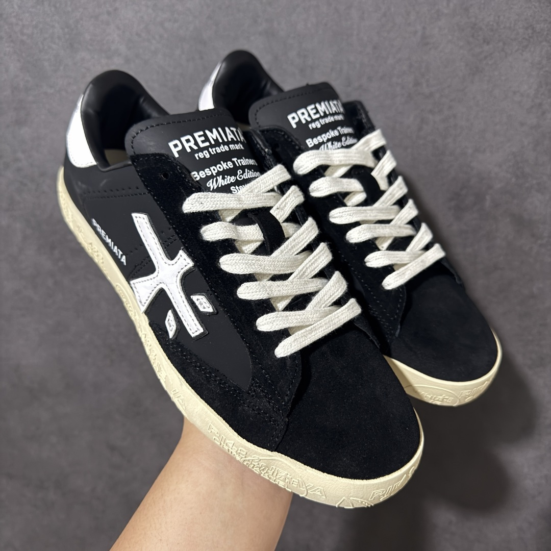 图片[8]-【公司级】普瑞米亚达 Premiata Lander Trainers 兰诺系列米字复古百搭休闲运动板鞋 premiata是意大利品牌PREMIATA依据国际高标准，使用意大利面料和精致皮革制做运动鞋，此外，根据不同的型号，采用世界各地优质技术供应商提供的鞋底。PREMIATA致力于将传统制鞋方法，以及高科技研发成果融入鞋履设计中。这个创立于1885年的制鞋品牌，通过对历史进行现代演绎，以极度热忱和无限创意打造出一款款鞋履作品，是顶级意大利手工艺代表。 普瑞米亚达意大利名品百年历史，所有工艺全手工打造，米“字一样的LOGO简称米字鞋。完美的融合了传统的制鞋方法和高科技研发成果，设计出了独具特色的外观，打造出了完全贴合人们脚型的鞋履。上脚舒适美… ❶面料：原版定制牛皮➕牛猄 ❷内里：原版定制羊皮 ❸垫脚：原版羊皮注塑成型 ❹大底：原版开模PU发泡大底 ❺包装：原版全套包装 货号：491514-W1EB7-1053 尺码：36-41没半码-选品中心