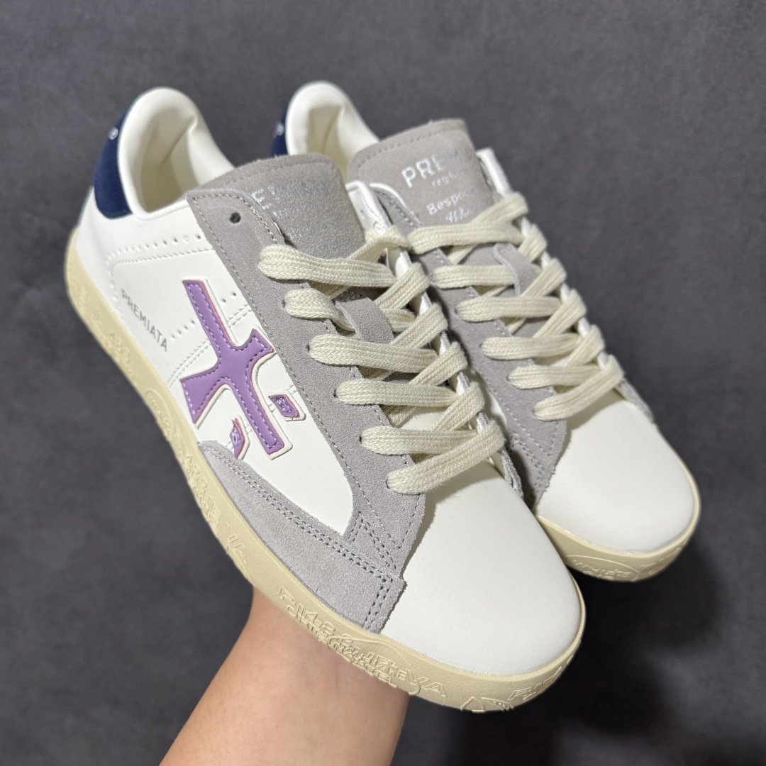 图片[5]-【公司级】普瑞米亚达 Premiata Lander Trainers 兰诺系列米字复古百搭休闲运动板鞋 premiata是意大利品牌PREMIATA依据国际高标准，使用意大利面料和精致皮革制做运动鞋，此外，根据不同的型号，采用世界各地优质技术供应商提供的鞋底。PREMIATA致力于将传统制鞋方法，以及高科技研发成果融入鞋履设计中。这个创立于1885年的制鞋品牌，通过对历史进行现代演绎，以极度热忱和无限创意打造出一款款鞋履作品，是顶级意大利手工艺代表。 普瑞米亚达意大利名品百年历史，所有工艺全手工打造，米“字一样的LOGO简称米字鞋。完美的融合了传统的制鞋方法和高科技研发成果，设计出了独具特色的外观，打造出了完全贴合人们脚型的鞋履。上脚舒适美… ❶面料：原版定制牛皮➕牛猄 ❷内里：原版定制羊皮 ❸垫脚：原版羊皮注塑成型 ❹大底：原版开模PU发泡大底 ❺包装：原版全套包装 货号：491514-W1EB7-1053 尺码：36-41没半码-选品中心
