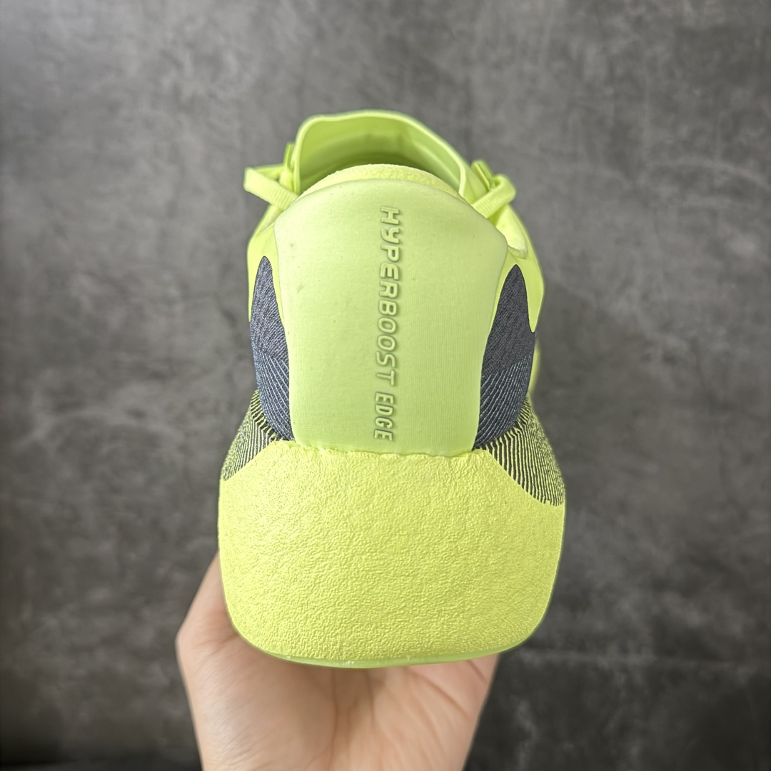 图片[4]-【RS纯原】Adidas ULTRABOOST EDGE M 缓震运动休闲轻便透气跑步鞋 采用adidas PRIMEKNIT鞋面 裹脚舒适 搭载BOOST技术 为运动添舒适 还搭载Linear Energy Push系统 旨在增加前掌和中足结构感 穿着舒适 货号：KI4413 尺码：39-48-选品中心