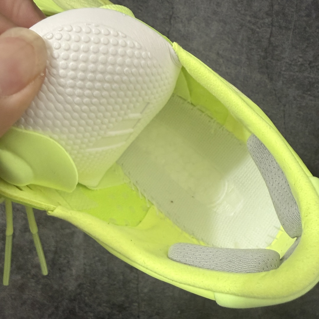图片[9]-【RS纯原】Adidas ULTRABOOST EDGE M 缓震运动休闲轻便透气跑步鞋 采用adidas PRIMEKNIT鞋面 裹脚舒适 搭载BOOST技术 为运动添舒适 还搭载Linear Energy Push系统 旨在增加前掌和中足结构感 穿着舒适 货号：KI4412 尺码：39-48-选品中心