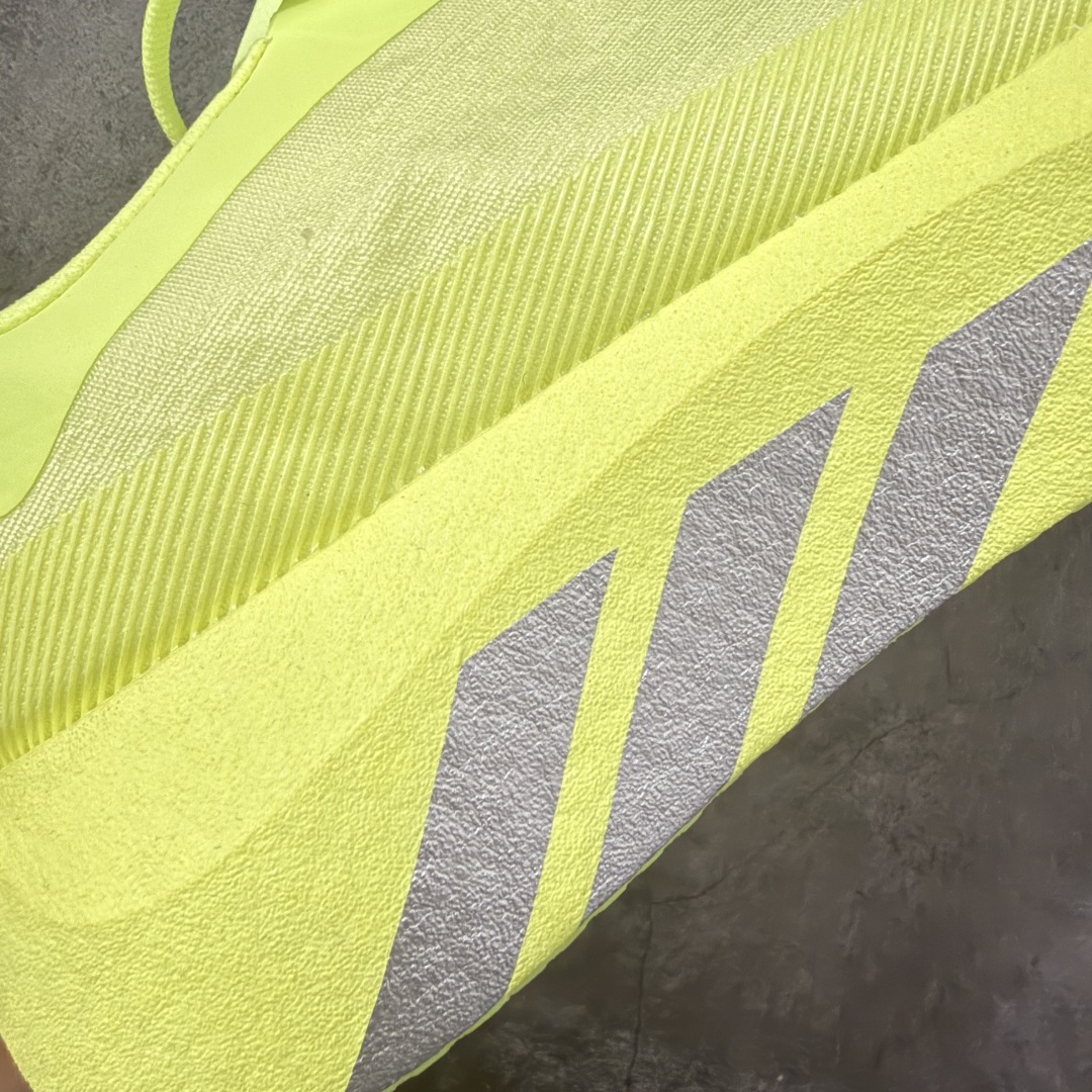 图片[3]-【RS纯原】Adidas ULTRABOOST EDGE M 缓震运动休闲轻便透气跑步鞋 采用adidas PRIMEKNIT鞋面 裹脚舒适 搭载BOOST技术 为运动添舒适 还搭载Linear Energy Push系统 旨在增加前掌和中足结构感 穿着舒适 货号：KI4412 尺码：39-48-选品中心