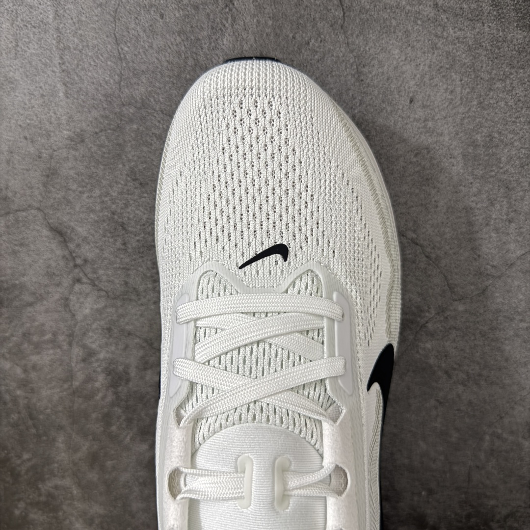 图片[5]-【XE纯原】Nike Air Zoom Pegasus 42 登月42代超级飞马系列马拉松跑步鞋 平台专供 充正品质 之前未流通市场版本 内里嵌入定型海绵 中底搭载前Zoom+全掌React配置 全部原鞋开发打造 所有细节全部同步原版 全新一代拥有 Zoom Air 一如既往的稳定感和流畅感 鞋面采用工程网眼设计 为特定高热区域营造出色透气性 进一步增加鞋面的穿孔数量 让足部能够快速散热 中足搭配 Flywire 飞线 在高速运动时营造舒适稳定的贴合感 内置Zoon气垫加持 动力十足！ 货号：IB1873-101 尺码：39-48.5-选品中心
