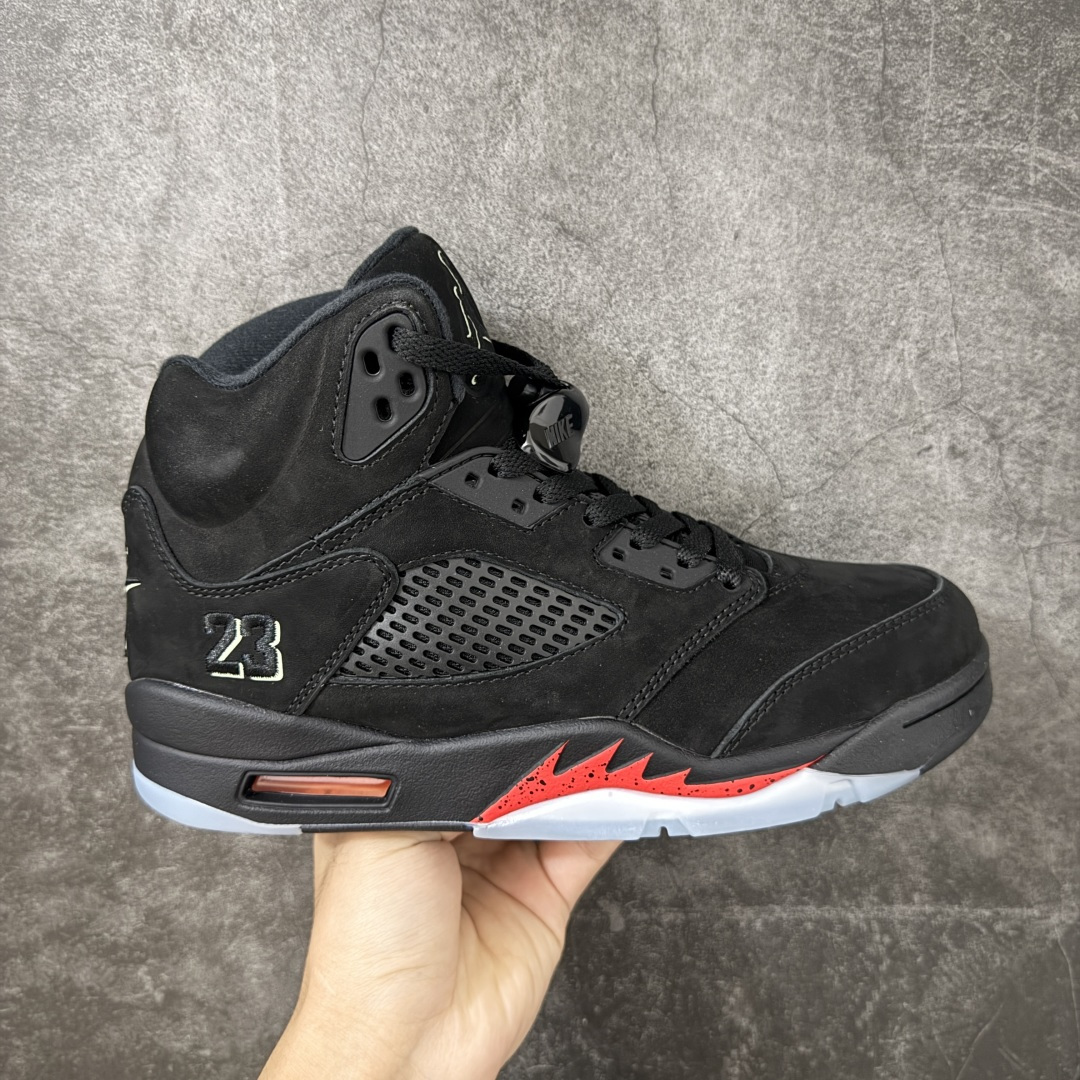【纯原外贸版】Air Jordan 5 Retro OG AJ5 乔5万圣节 货号：HQ7978-001 #整鞋以黑色为主鞋面，中底火焰纹路；侧身23logo，后跟标识，鞋舌飞人标均辅荧光，全鞋身多处夜光细节 尺码：40 40.5 41 42 42.5 43 44 44.5 45 46 47.5-选品中心