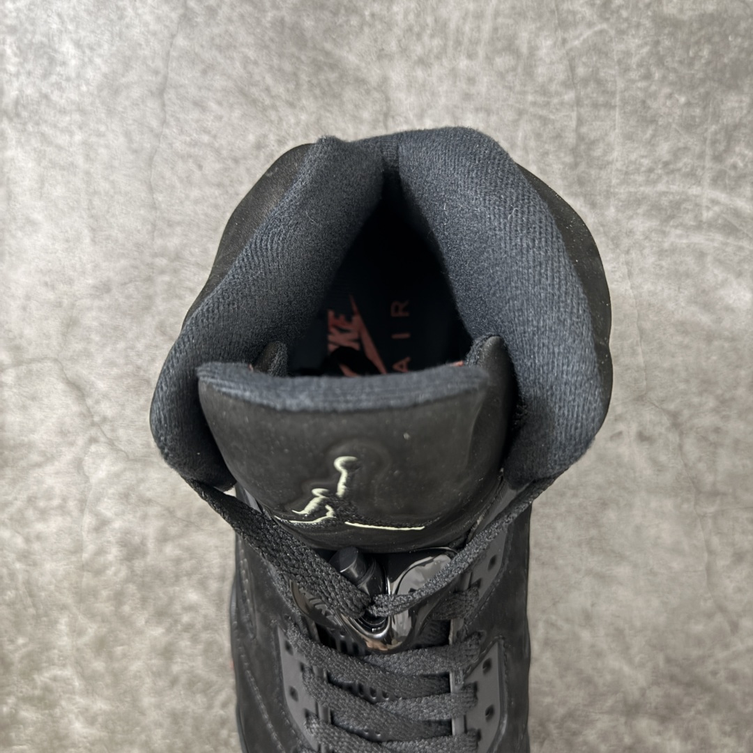 图片[8]-【纯原外贸版】Air Jordan 5 Retro OG AJ5 乔5万圣节 货号：HQ7978-001 #整鞋以黑色为主鞋面，中底火焰纹路；侧身23logo，后跟标识，鞋舌飞人标均辅荧光，全鞋身多处夜光细节 尺码：40 40.5 41 42 42.5 43 44 44.5 45 46 47.5-选品中心