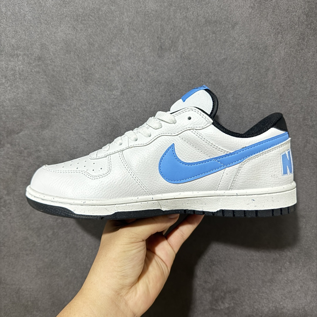 图片[2]-【公司级】Nike Big Nike Low Lux 全系配色陆续出货-白蓝 大厂纯原品质出货 超高清洁度 皮料切割干净无任何毛边 细节完美 于经典复古风格的休闲板鞋，整体是低饱和度的复古配色，百搭且自带“美式复古感”。鞋后跟的“NIKE”字母标识，也是这一系列的标志性设计 细节感满满，复古氛围狠狠拿捏！全系经典复古永不过时！ 货号：355152-107 尺码：36 36.5 37.5 38 38.5 39 40 40.5 41 42 42.5 43 44 44.5 45-选品中心