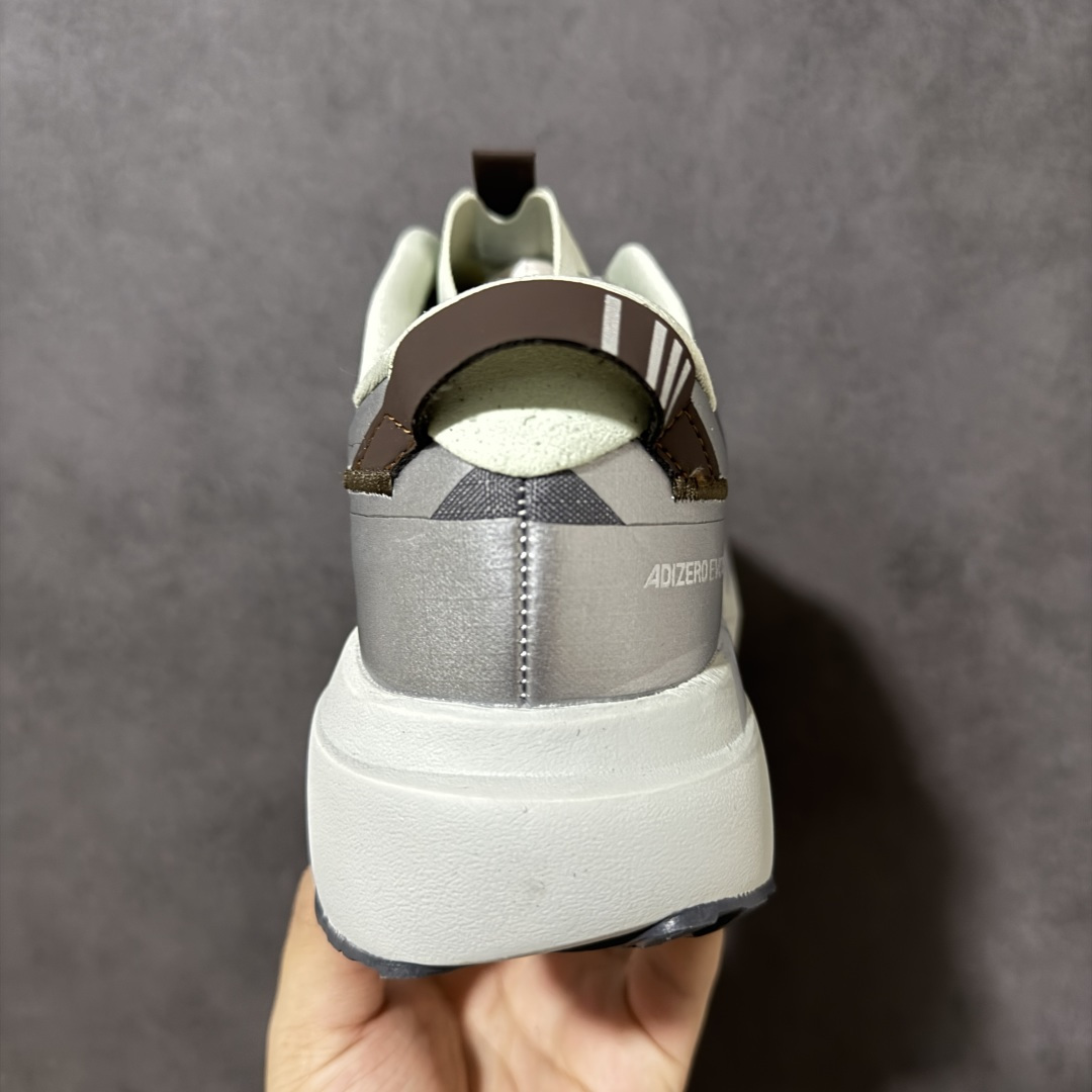 图片[4]-【公司级】Adidas Adizero Pro Evo SL ATR 阿迪达斯 舒适百搭防滑耐磨 低帮 休闲跑步鞋 中底配置方面搭载全掌Lightstrike Pro 鞋面采用透气网面 契合日常训练鞋的定位 外底给到了橡胶 更加防滑耐磨 货号：KI5668 尺码：36 36.5 37 38 38.5 39 40 40.5 41 42 42.5 43 44 45 46-选品中心