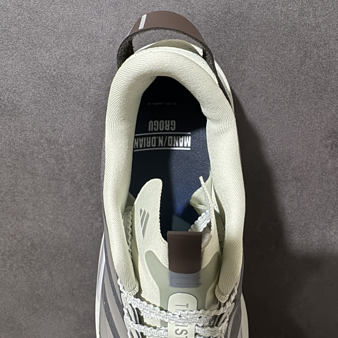 图片[6]-【公司级】Adidas Adizero Pro Evo SL ATR 阿迪达斯 舒适百搭防滑耐磨 低帮 休闲跑步鞋 中底配置方面搭载全掌Lightstrike Pro 鞋面采用透气网面 契合日常训练鞋的定位 外底给到了橡胶 更加防滑耐磨 货号：KI5668 尺码：36 36.5 37 38 38.5 39 40 40.5 41 42 42.5 43 44 45 46-选品中心
