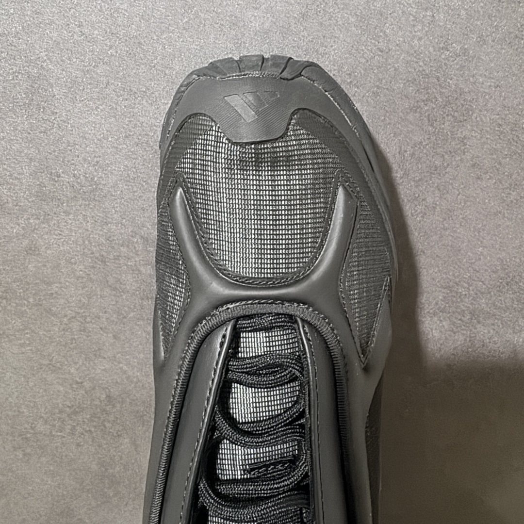 图片[5]-【公司级】阿迪达斯 Adidas Ozweego Adiprene 水管复古老爹鞋厚底增高老爹爹百搭慢跑鞋，鞋面透气织物与出众皮革相互拼接，营造丰富层次，中底 adiPRENE+ 则提供穿着过程中的优良支撑，进一步提升舒适度,特别之处在于后跟半透明导管加持，个性又独特！最后辅以醒目色调营造强烈视觉反差，不凡的吸睛效果让人过目难忘 。 尺码：40-45带半码-选品中心